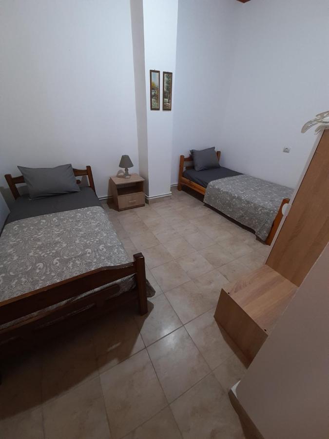 Adorable 2 Floors Two Bedroom Vacation Maisonette Néa Potídea Kültér fotó
