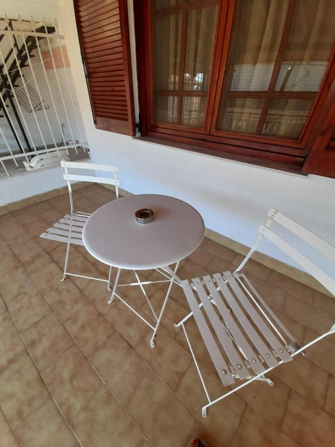 Adorable 2 Floors Two Bedroom Vacation Maisonette Néa Potídea Kültér fotó
