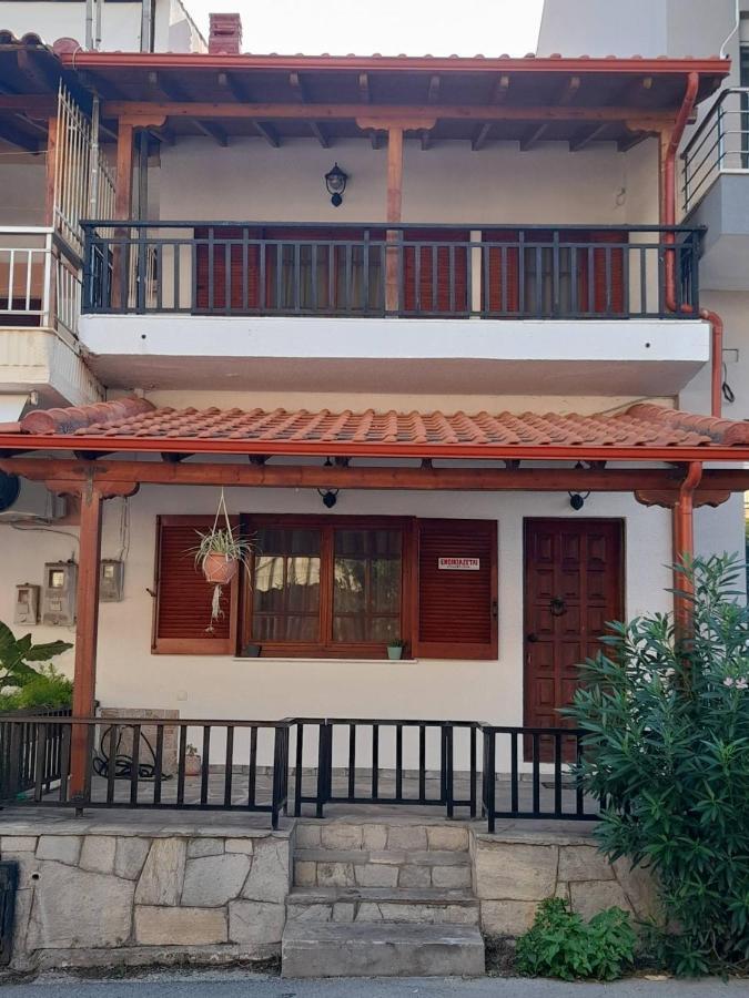 Adorable 2 Floors Two Bedroom Vacation Maisonette Néa Potídea Kültér fotó