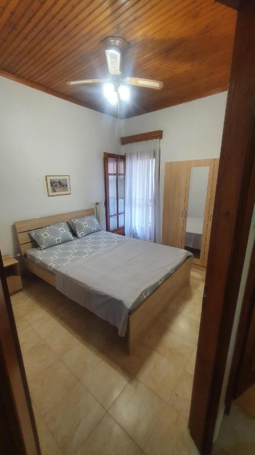 Adorable 2 Floors Two Bedroom Vacation Maisonette Néa Potídea Kültér fotó