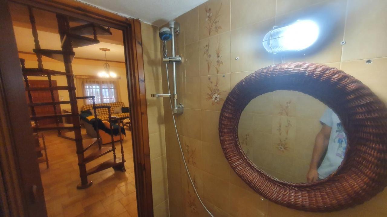 Adorable 2 Floors Two Bedroom Vacation Maisonette Néa Potídea Kültér fotó